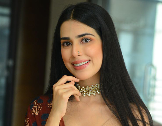 Saloni Mishra Photos